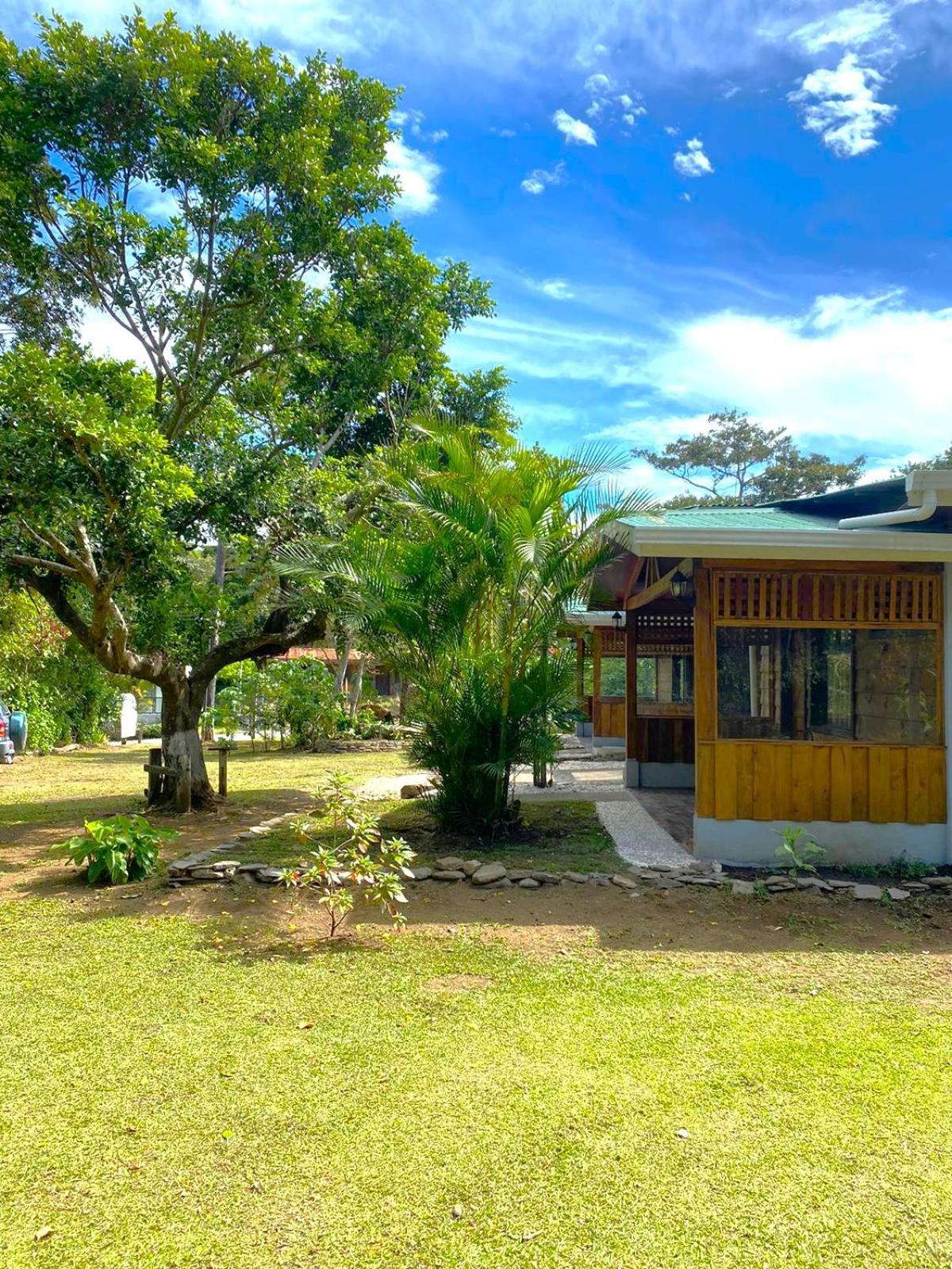 Tierra Buena Countryside Hotel Monteverde Exterior photo