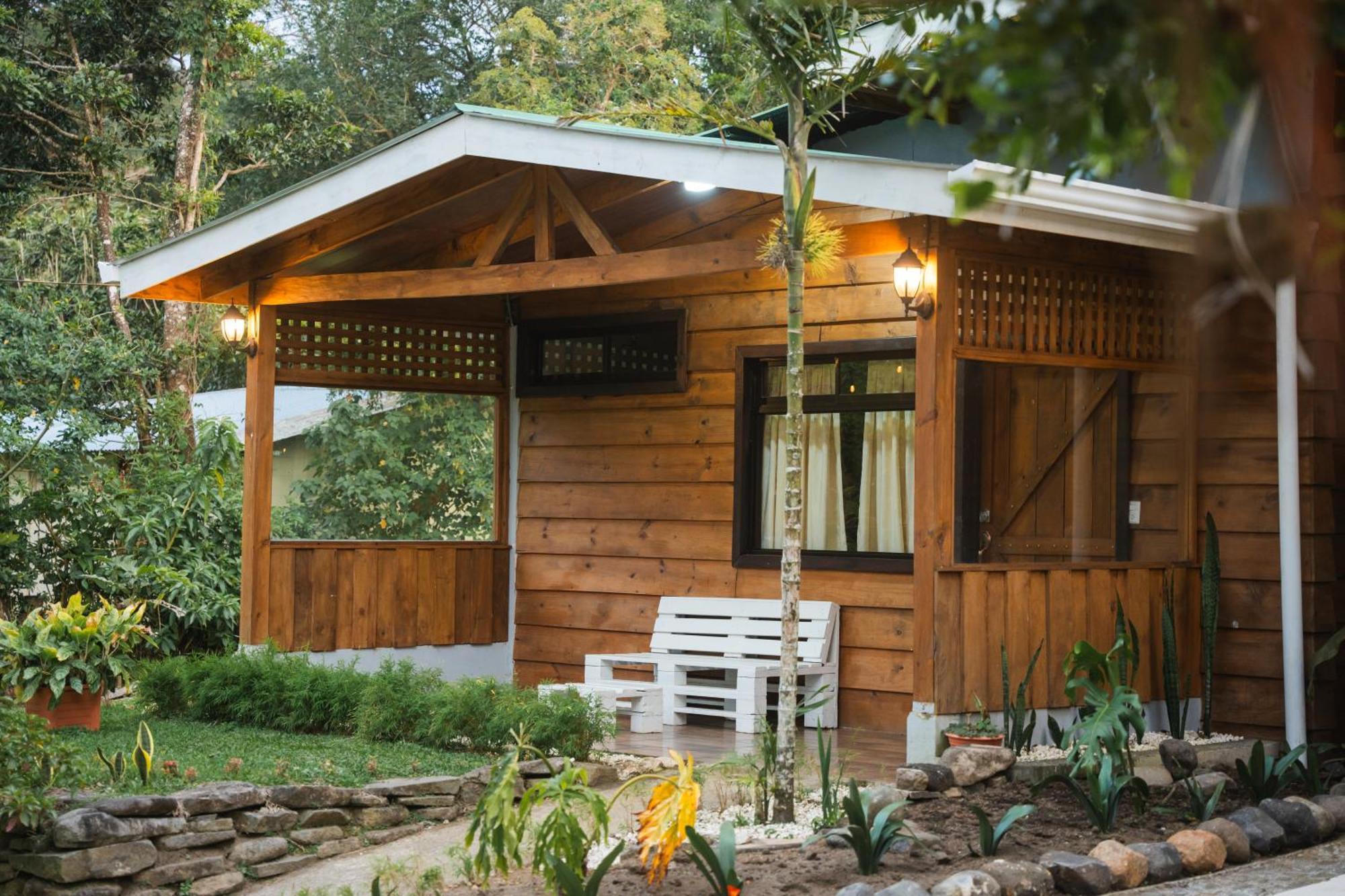 Tierra Buena Countryside Hotel Monteverde Exterior photo