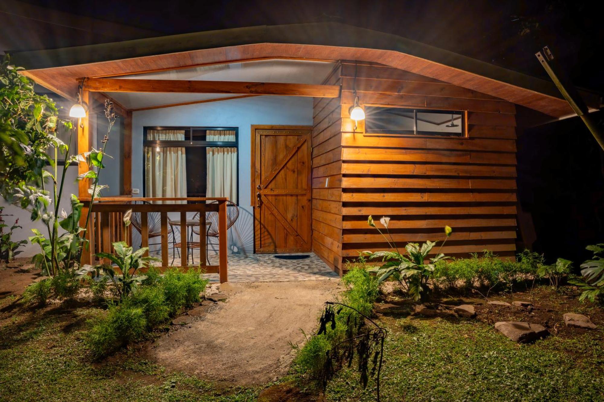 Tierra Buena Countryside Hotel Monteverde Exterior photo