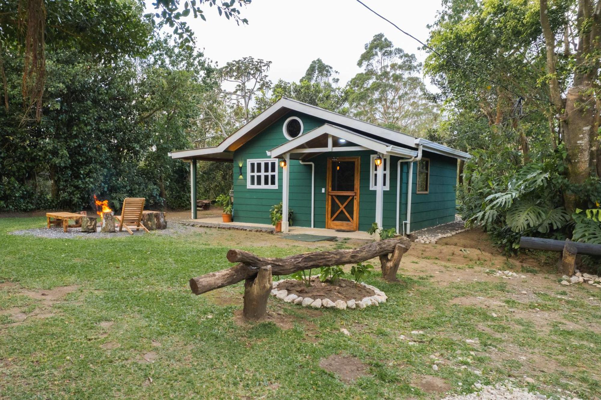 Tierra Buena Countryside Hotel Monteverde Exterior photo